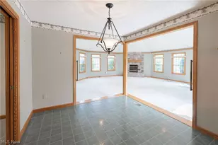 457 Lisbon Dr, Tallmadge, OH 44278 - Photo 6