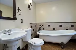 1082 Florida Ave, Akron, OH 44314 - Photo 28