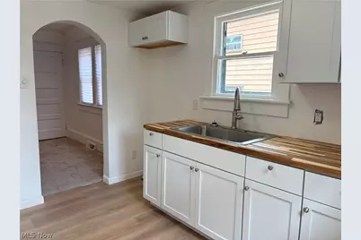 1082 Florida Avenue, Akron, OH 44314 - Photo 22