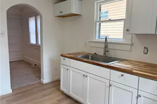 1082 Florida Ave, Akron, OH 44314 - Photo 22
