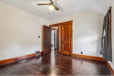 1531 Winchester Avenue, Oakwood, OH 44107 - Photo 6