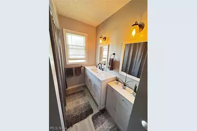 3105 Charles Street, Cuyahoga Falls, OH 44221 - Photo 10