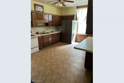 6027 Louisville Street, Louisville, OH 44641 - Photo 16