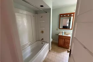 1273 Girard St, Akron, OH 44301 - Photo 16