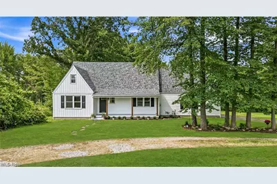 836 School Street, Hubbard, OH 44425 - Photo 2