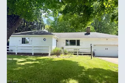 2597 Seifert Lewis Road, Hubbard, OH 44425 - Photo 2