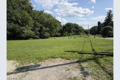 4788 Sunnybrook Road, Kent, OH 44240 - Photo 8