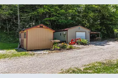 1788 Rosenbush Road, Newport, OH 45768 - Photo 4