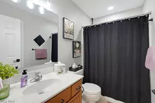851 Susan Rd, Ravenna, OH 44266 - Photo 36