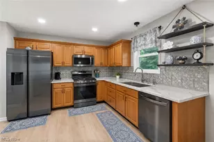 851 Susan Rd, Ravenna, OH 44266 - Photo 22