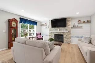 851 Susan Rd, Ravenna, OH 44266 - Photo 12