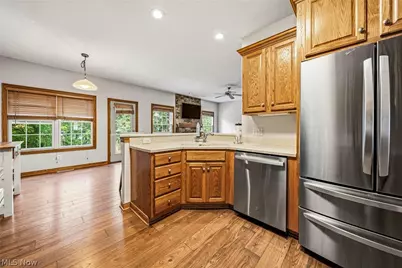 1587 Clipper Cove, Painesville, OH 44077 - Photo 8