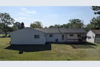 6182 Randolph Road, Huber Heights, OH 44146 - Photo 8