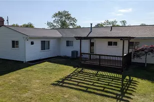 6182 Randolph Rd, Huber Heights, OH 44146 - Photo 8