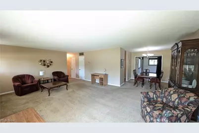 6182 Randolph Road, Huber Heights, OH 44146 - Photo 14