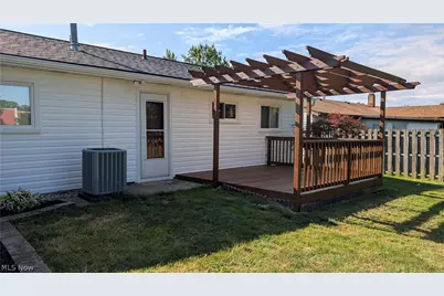 6182 Randolph Road, Huber Heights, OH 44146 - Photo 10