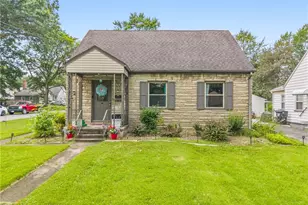 178 S Edgehill Ave, Austintown, OH 44515 - Photo 2