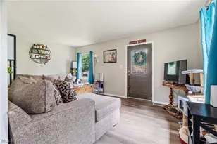 178 S Edgehill Ave, Austintown, OH 44515 - Photo 24