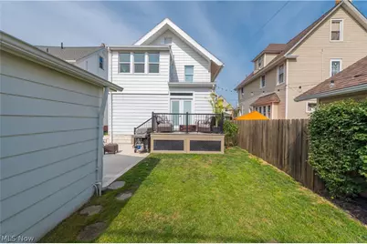 1225 Gladys Avenue, Oakwood, OH 44107 - Photo 12