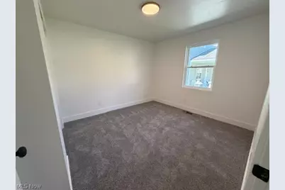 1710 Ridge Avenue, Zanesville, OH 43701 - Photo 8