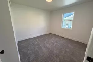 1710 Ridge Ave, Zanesville, OH 43701 - Photo 8