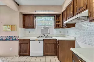 766 Brush Rd, Ravenna, OH 44266 - Photo 8