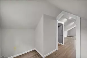 2103 13th St SW, Akron, OH 44314 - Photo 32