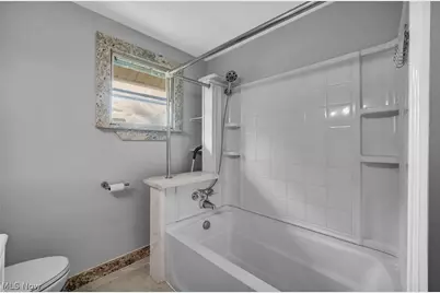 2103 13th Street SW, Akron, OH 44314 - Photo 30