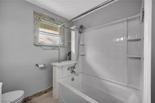 2103 13th St SW, Akron, OH 44314 - Photo 30