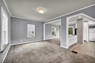 2103 13th St SW, Akron, OH 44314 - Photo 6