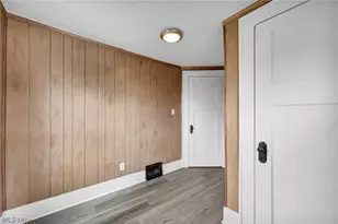 2103 13th St SW, Akron, OH 44314 - Photo 22