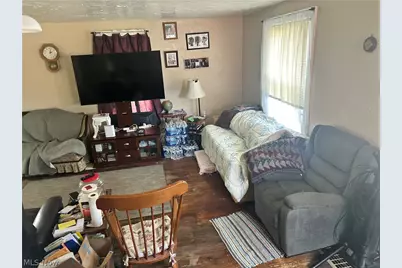 1726 E 45th Street, Ashtabula, OH 44004 - Photo 4