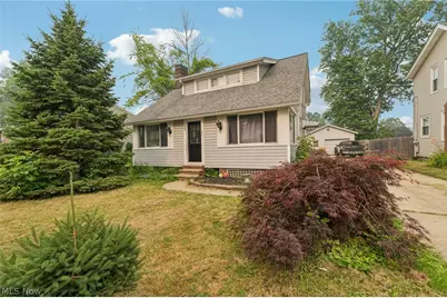 1344 Manatee Avenue, Madison, OH 44057 - Photo 1