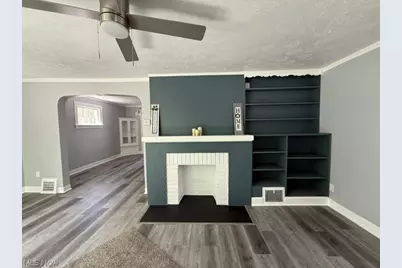 17901 Delavan Avenue, Loveland, OH 44119 - Photo 2