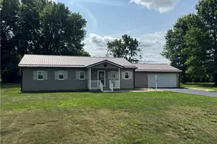 6220 Southview Dr, Nashport, OH 43830 - Photo 1