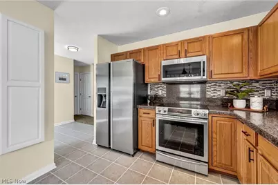 1540 Brighton Way, Grandview Heights, OH 44147 - Photo 12