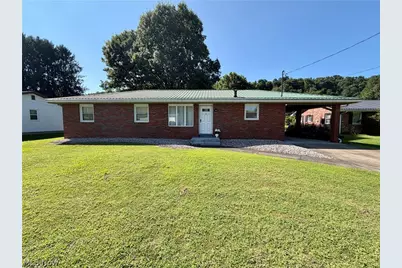 1124 Williamson Avenue, New Matamoras, OH 45767 - Photo 1