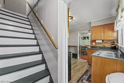 3857 Violand Street, Louisville, OH 44641 - Photo 18