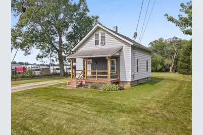 3857 Violand Street, Louisville, OH 44641 - Photo 4