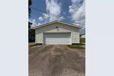 2411 Bell Street, Zanesville, OH 43701 - Photo 6