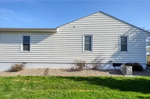 2411 Bell St, Zanesville, OH 43701 - Photo 4