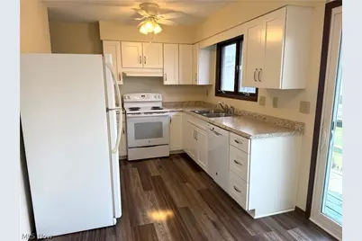 1512 Clairmont Avenue, Cambridge, OH 43725 - Photo 10