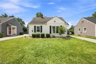 1632 Rockford St, Akron, OH 44301 - Photo 2