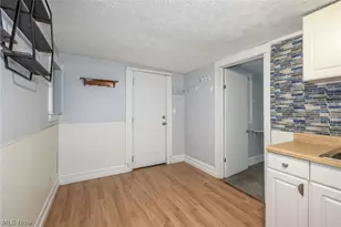 324 Eastland Ave, Akron, OH 44305 - Photo 24