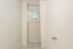 324 Eastland Ave, Akron, OH 44305 - Photo 18