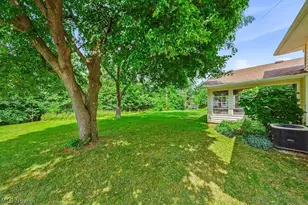 1812 Skyline Dr, Lorain, OH 44053 - Photo 38