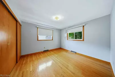1812 Skyline Drive, Lorain, OH 44053 - Photo 24