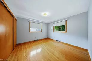 1812 Skyline Dr, Lorain, OH 44053 - Photo 24