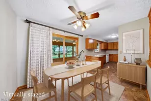 1812 Skyline Dr, Lorain, OH 44053 - Photo 10