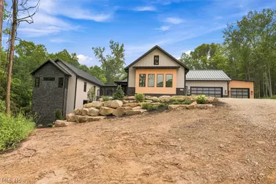 2324 Hard Rock Way, Hinckley, OH 44233 - Photo 2